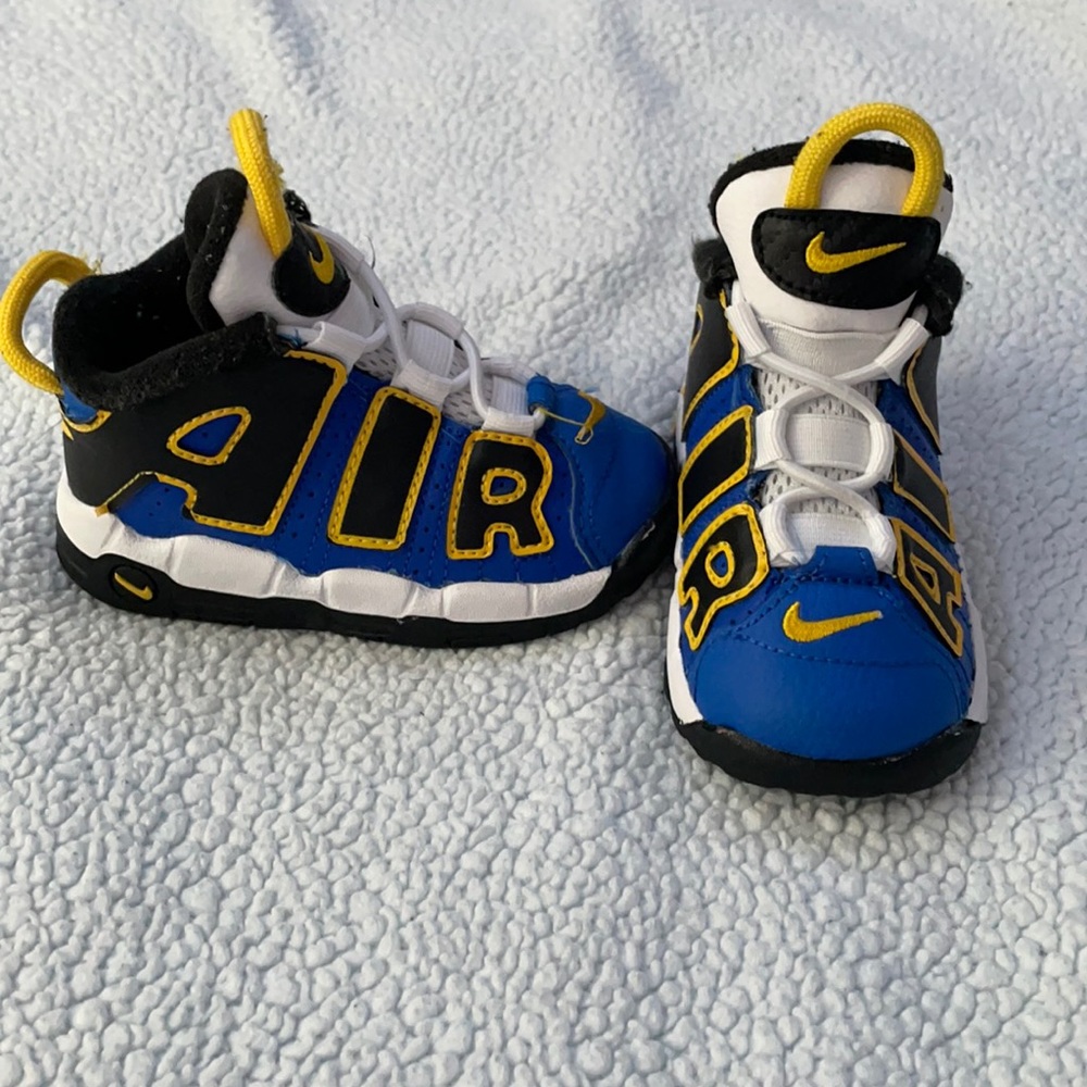Infant Nike more Uptempo Sneakers